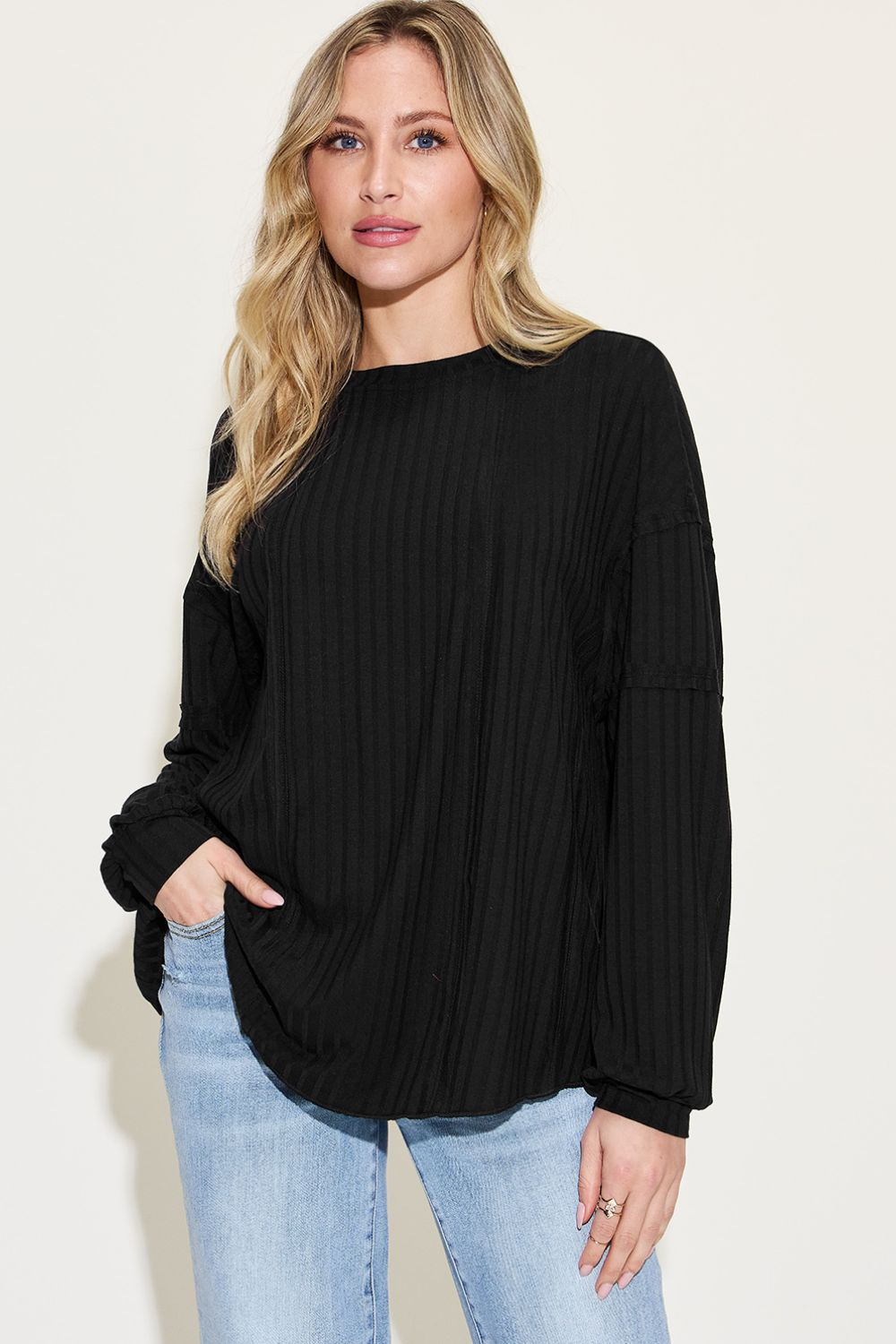 Basic Bae Full Size Ribbed Round Neck Long Sleeve T-Shirt Basic Bae Full Size Ribbed Round Neck Long Sleeve T-Shirt